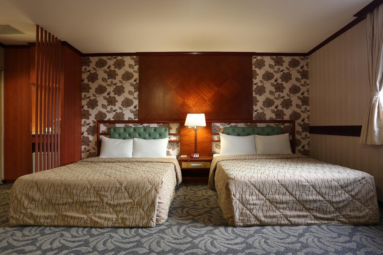 Monalisa Hotel تاينان المظهر الخارجي الصورة