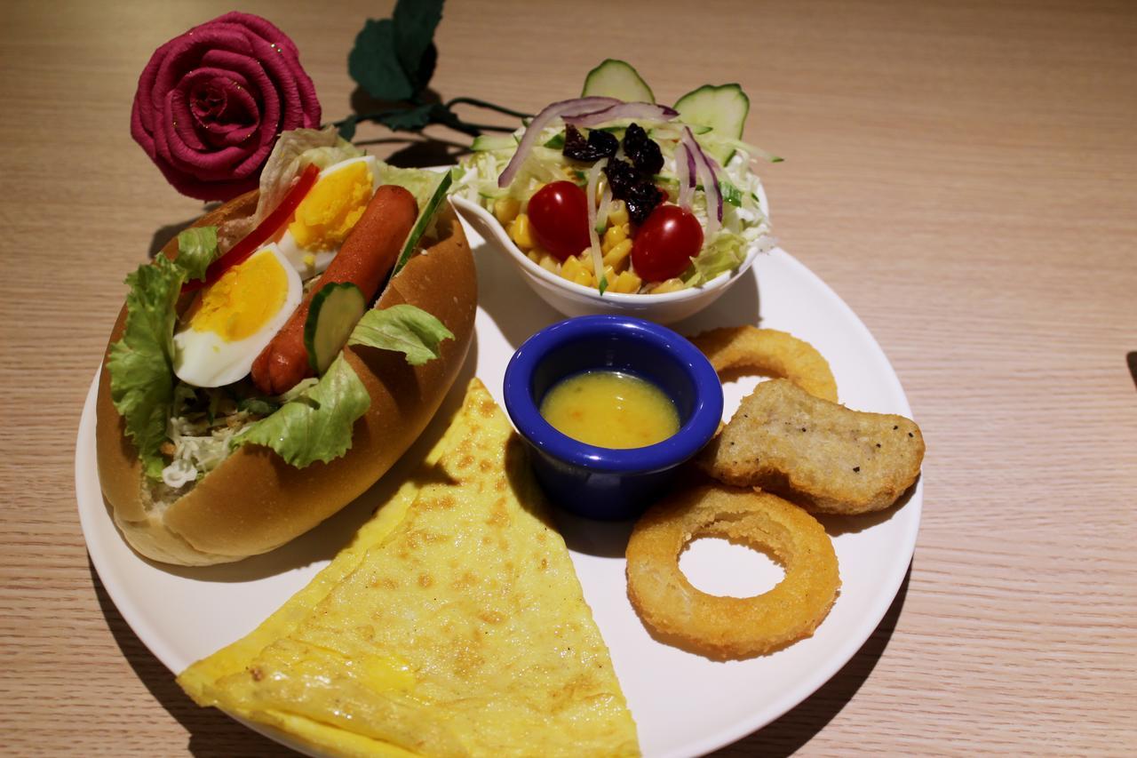 Monalisa Hotel تاينان المظهر الخارجي الصورة